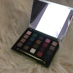 Urban Decay Vice Eyeshadow Palette